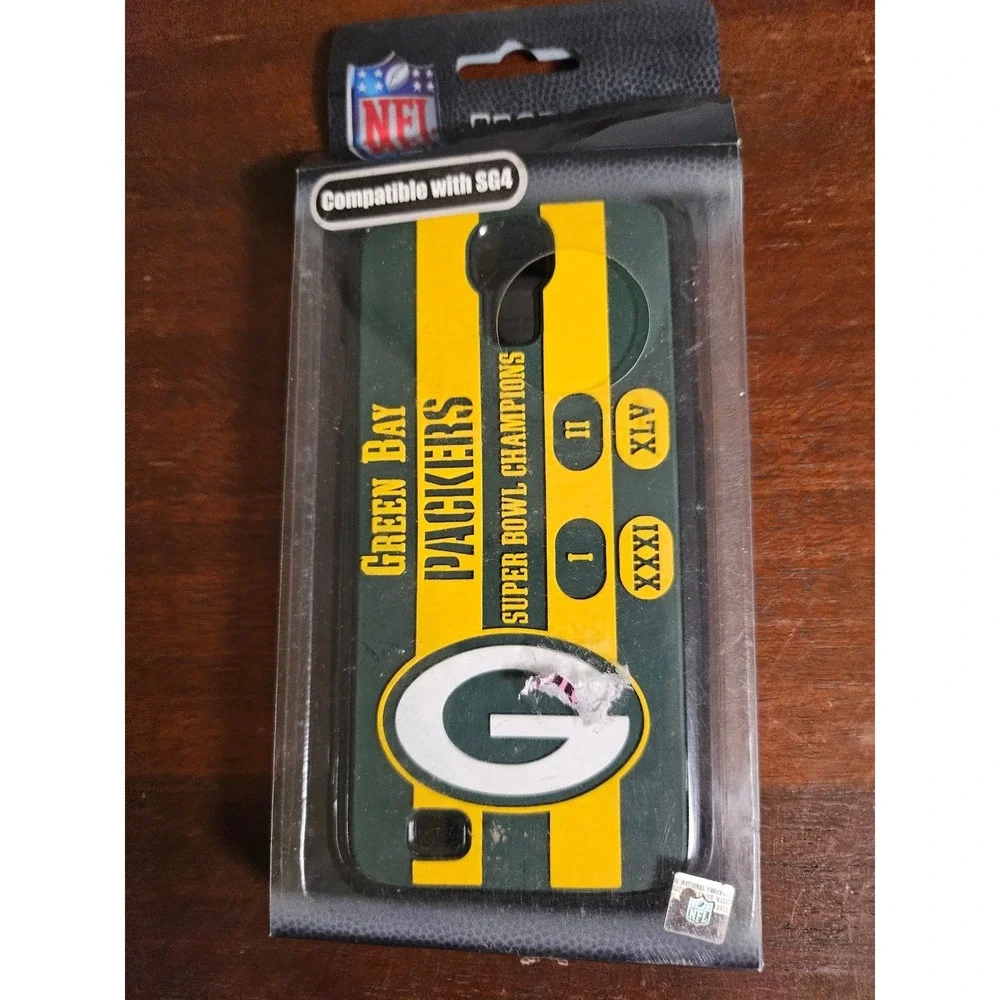 Forever Collectibles Phone Case SG4 Green Packers Super Bowl Champions